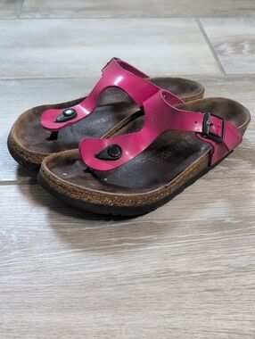 Birkenstock Patent Pink Gizeh Sandals | Women's 38 Birkenstock Gizeh Sandals